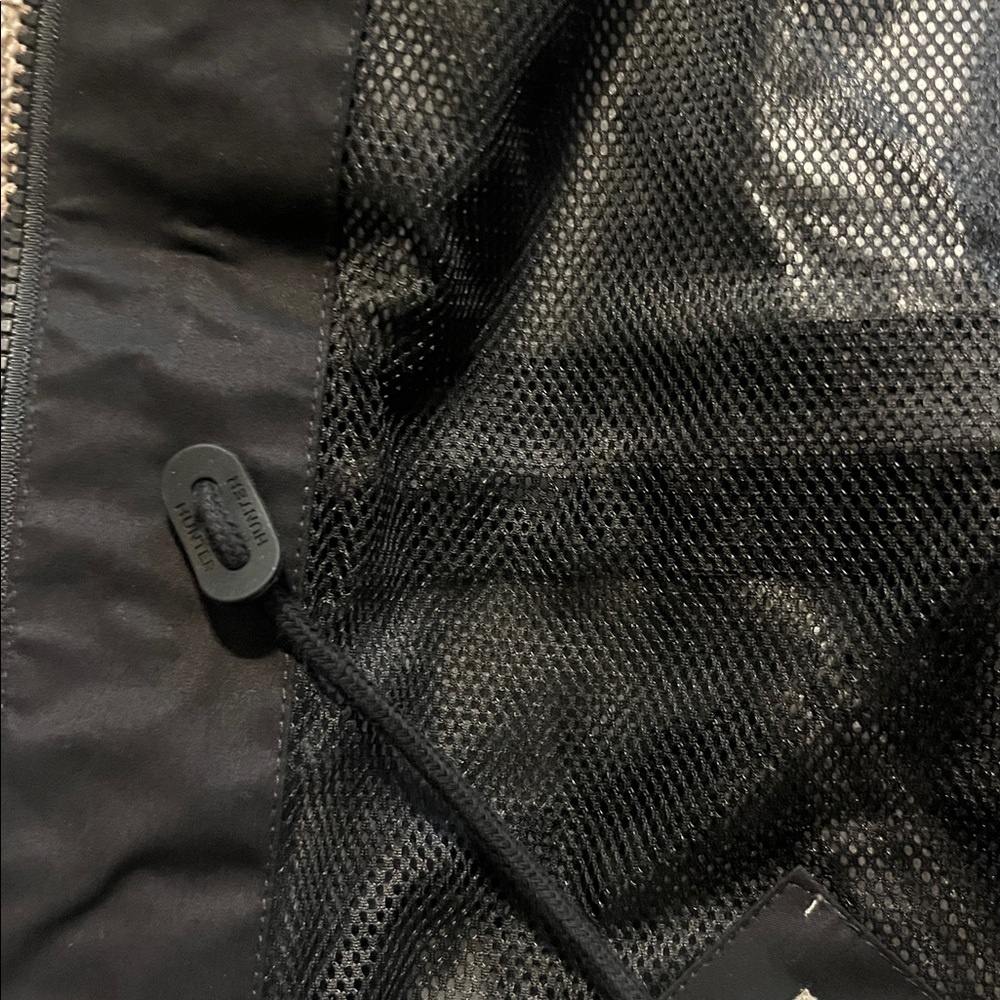 Hunter Women’s Black Water & Wind Resistant Rain Jacket NEW Small - Picture 12 of 12